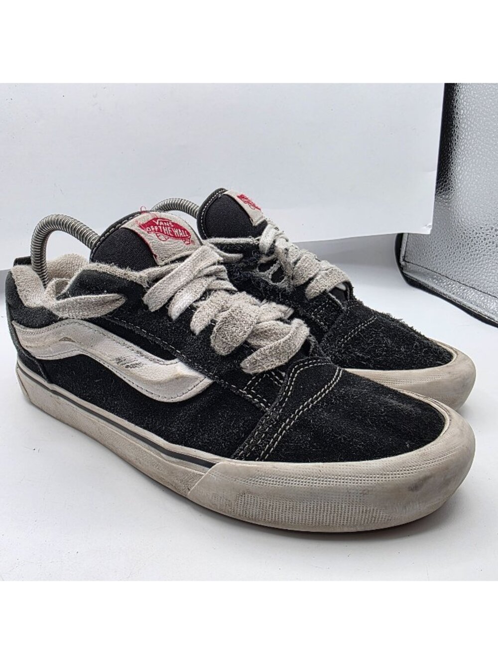 Vans Knu Skool Mens Size 7.5 Black White Suede Chunky Skate Shoes Casual Comfort